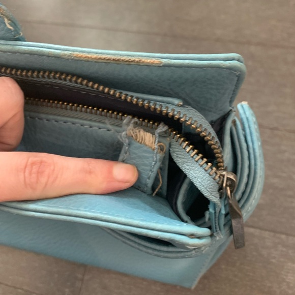 Matt & Nat Gloria Satchel - Picture 3 of 5